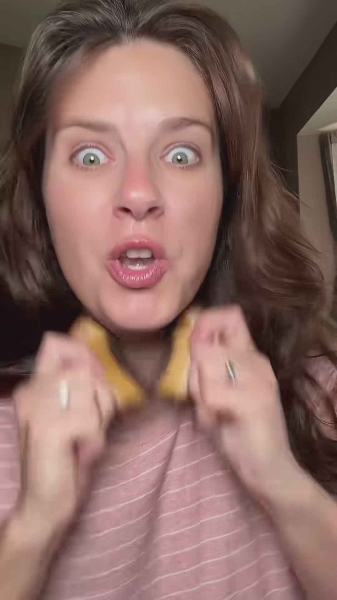 Lymphatic Drainage Face Brush video